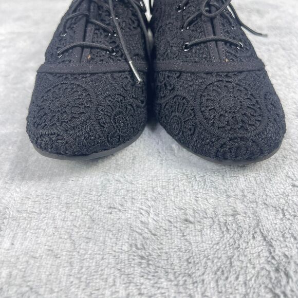 Lower East Side Shoes Womens Size 9 Black Lace Floral Pattern Flats - Picture 4 of 11